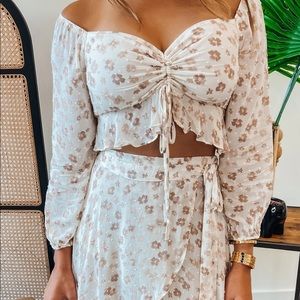 Flourishing moments set